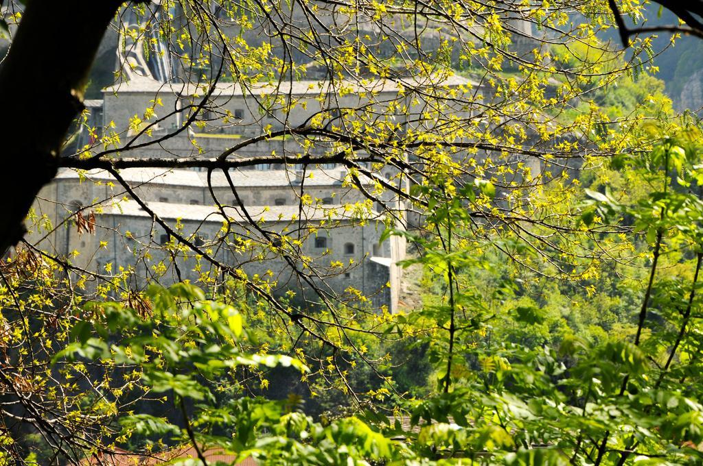 A Pousada Casa Ciuca Bard Exterior foto